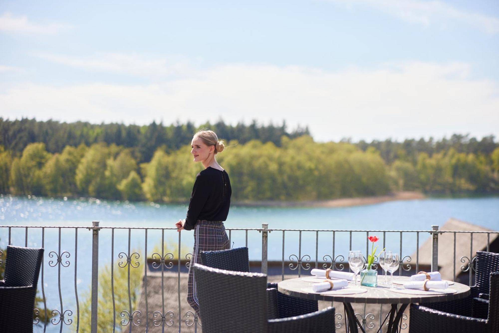 Отель Van Der Valk Naturresort Drewitz