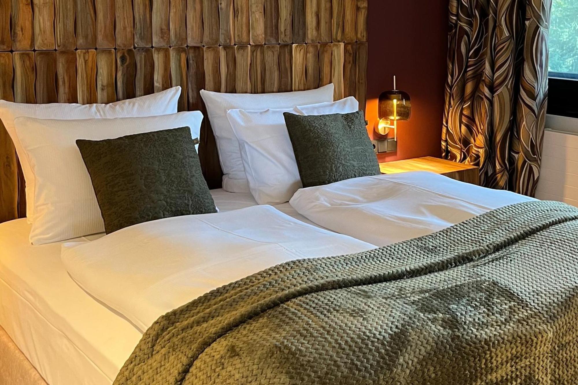Отель Van Der Valk Naturresort Drewitz 4*